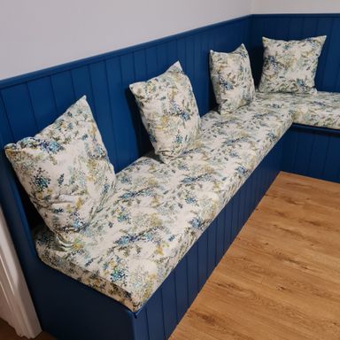 Dining area cushions