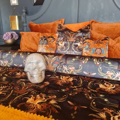 Scatter cushions